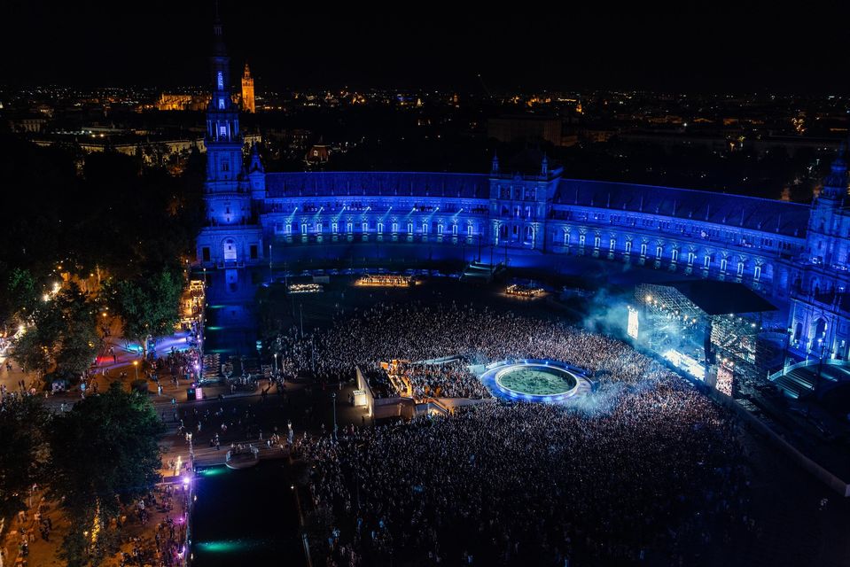 concierto en la plaza de españa