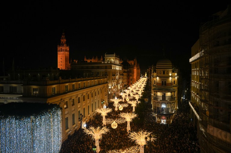 luces de navidad en la avenida de la constitución de sevilla