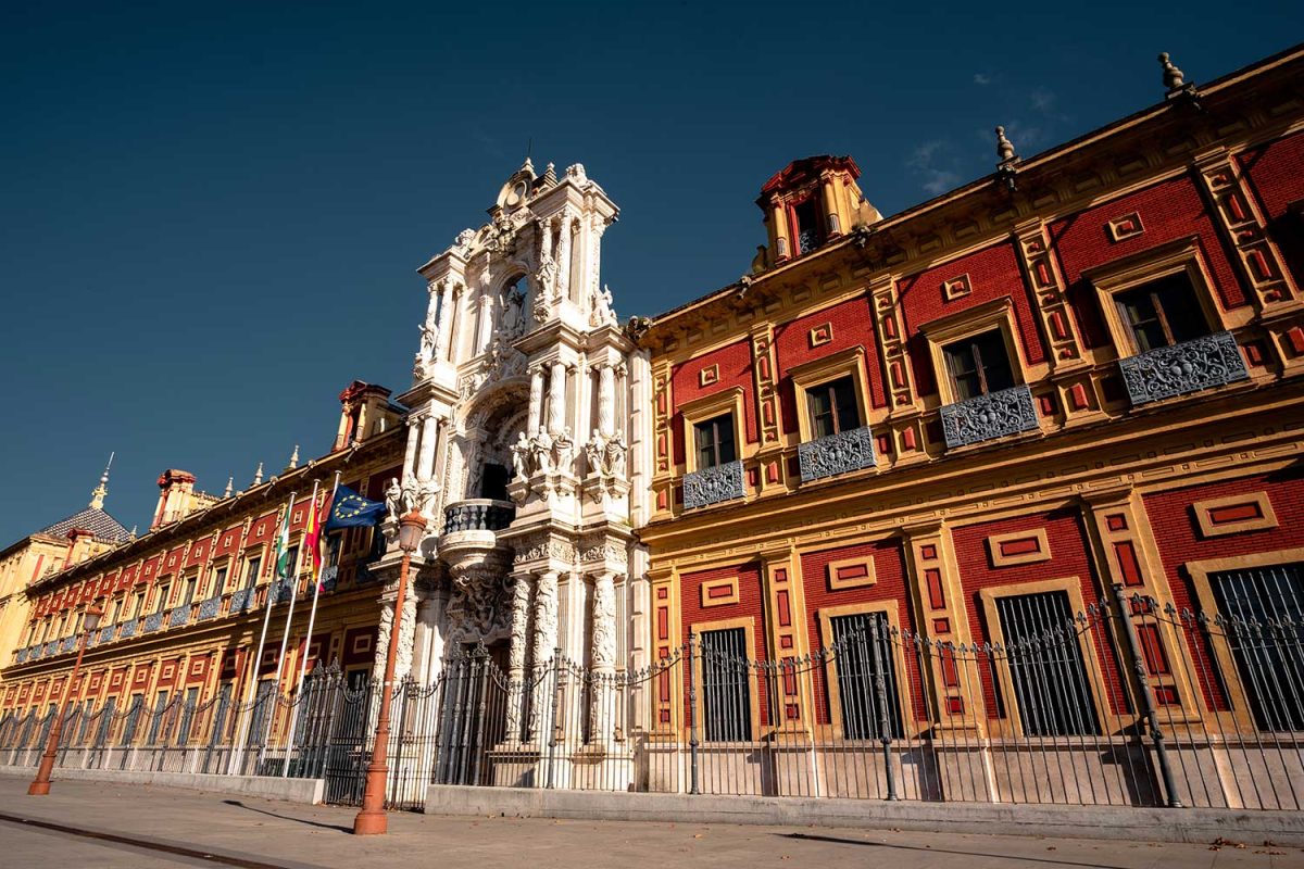 palacio de san telmo ejemplo de arte barroco en sevilla