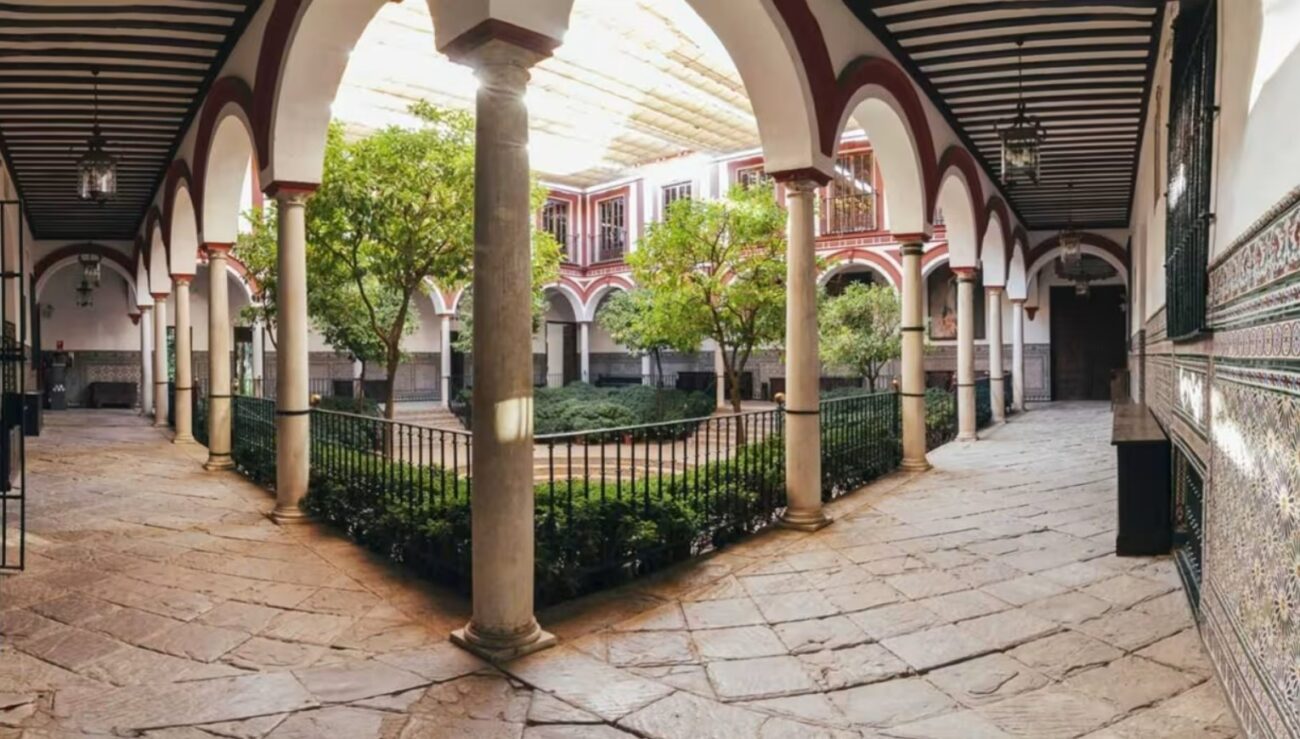 patio del hospital de los venerables