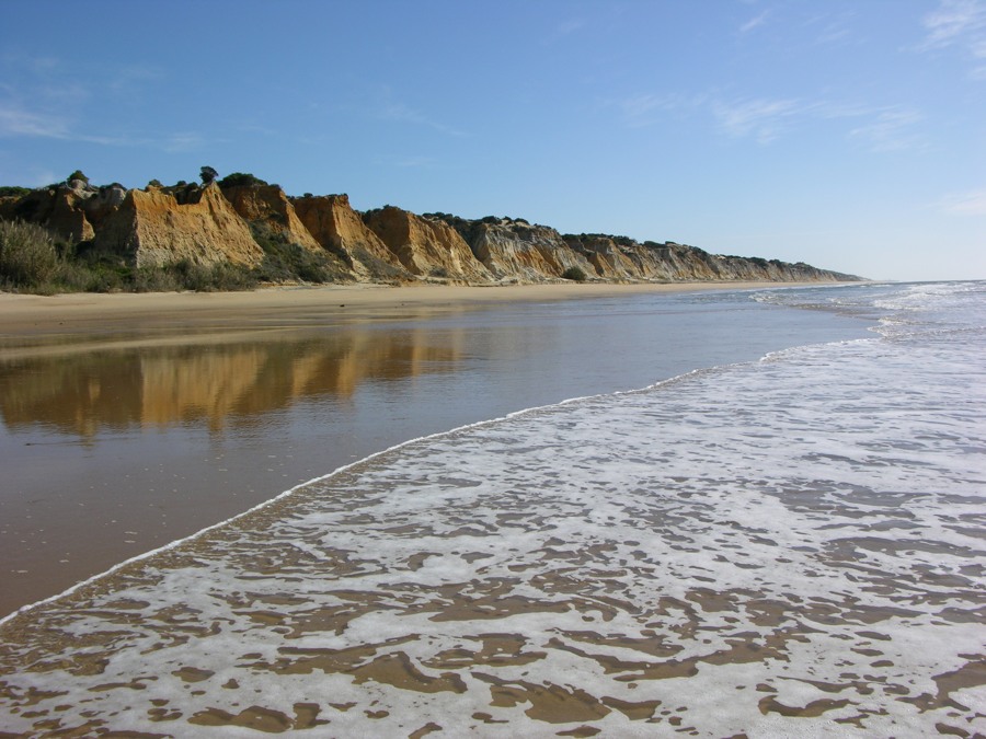 playa de mazagon en huelva, una de las playas más cerca de sevilla