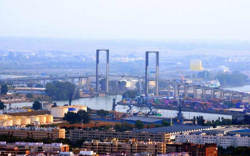 puente del centenario en seivlla vista aerea